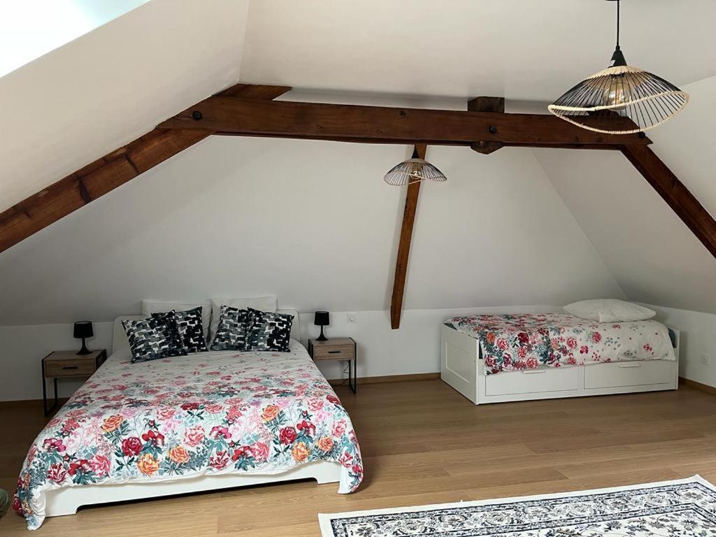 La Maison Des Amis En Normandie Pontfarcy ภายนอก รูปภาพ